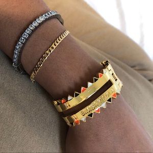 Gold Bimba y Lola cuff bracelet